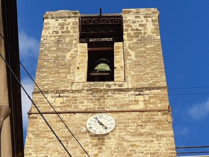 Chiese ritrovate: Sant’Antonio Abate e la Torre civica